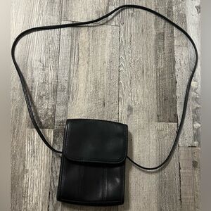 Vintage Liz Claiborne Black Leather‎ Crossbody Bag